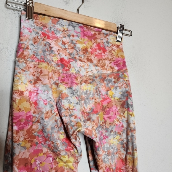 Lululemon Align Pant 28" Inflorescence Multi. Size 4. 2021 - Picture 10 of 16